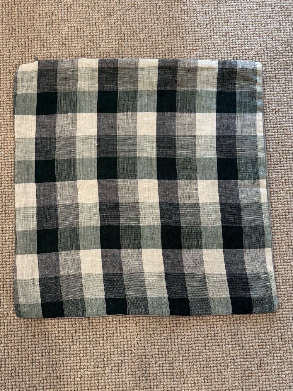 Threshold Studio McGee Linen Velvet Pillow Cover. NEW